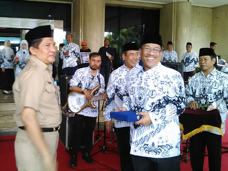 Pencarian PGRI Bekasi Timur - Persatuan Guru Republik Indonesia Cabang Bekasi Timur